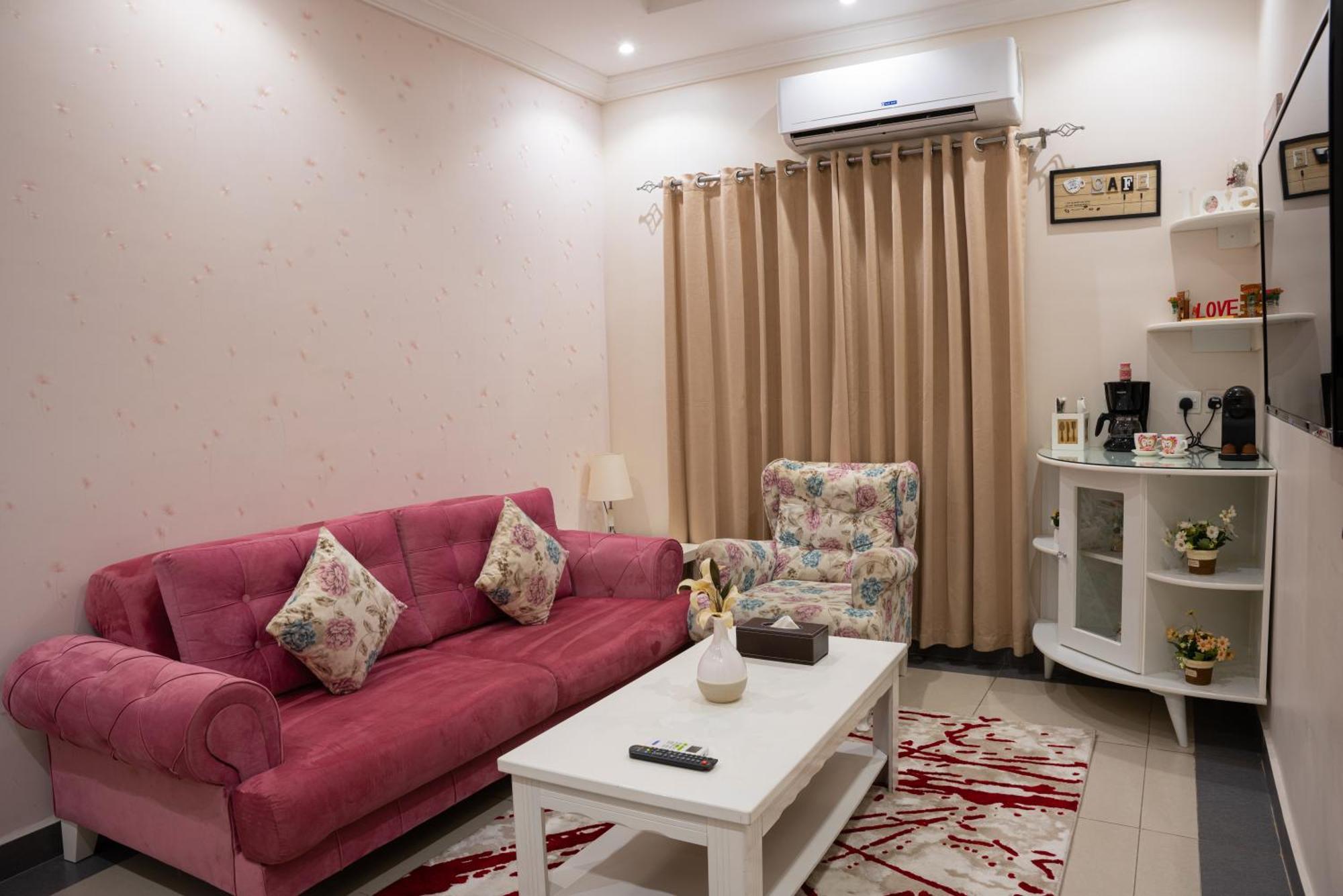 Dior Inn Apartment Hotel Jeddah Exterior photo