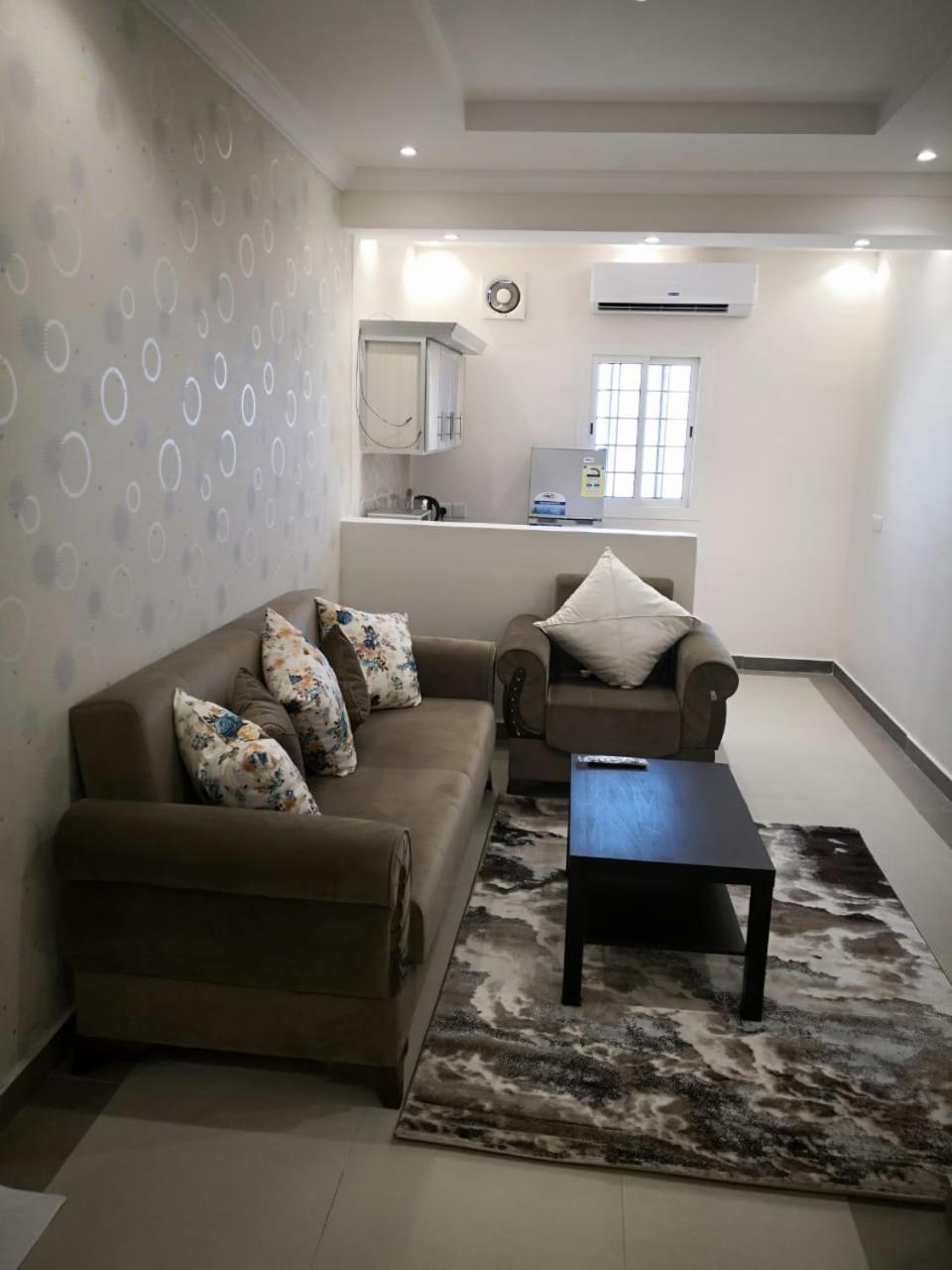 Dior Inn Apartment Hotel Jeddah Exterior photo