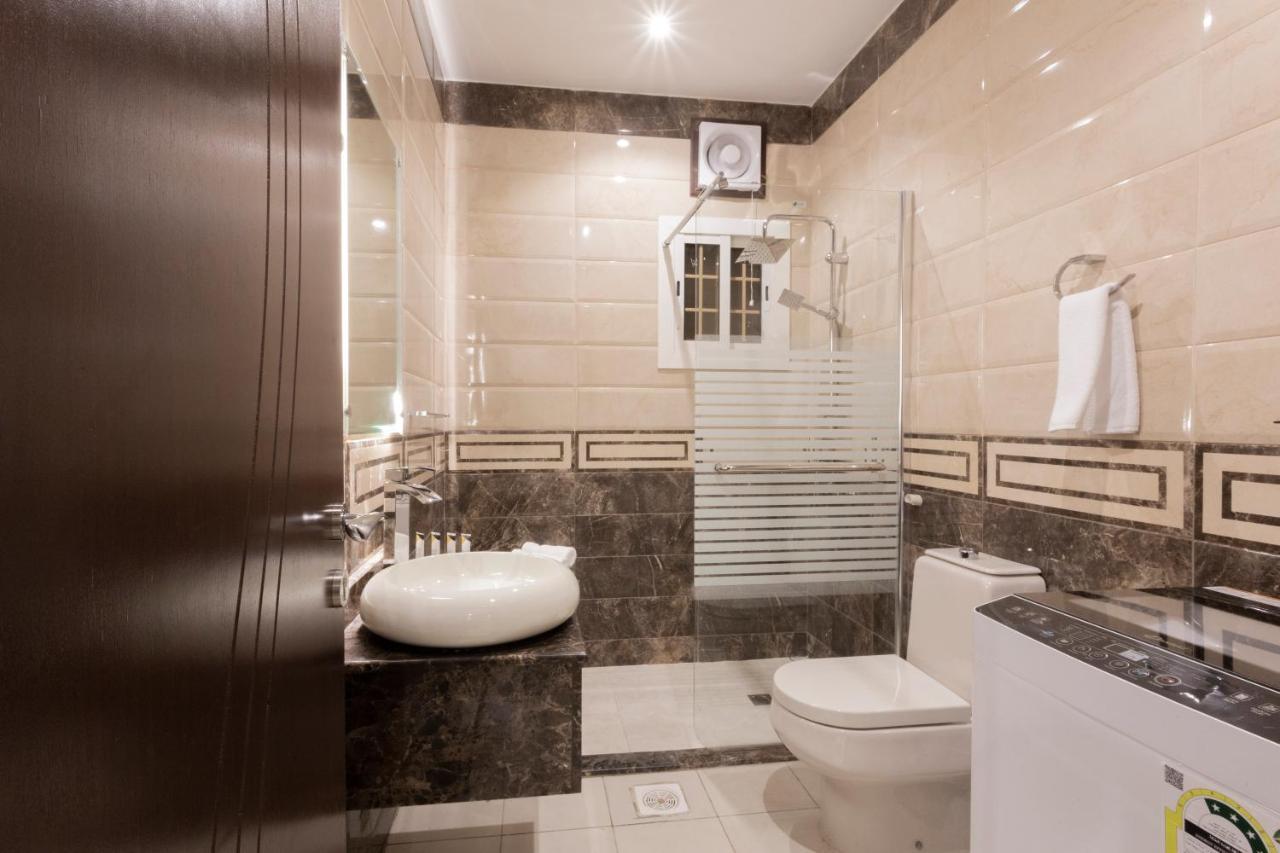 Dior Inn Apartment Hotel Jeddah Exterior photo