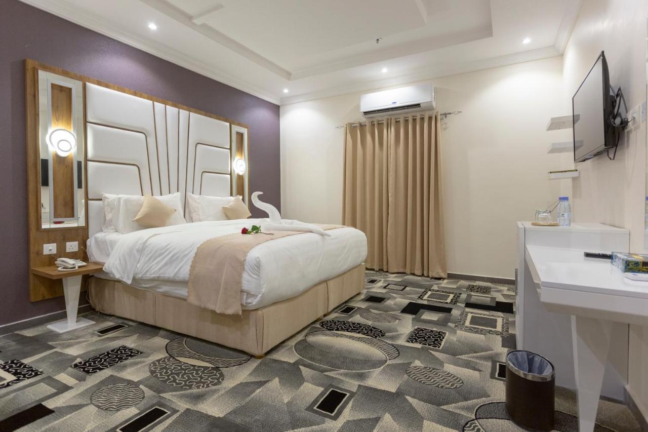 Dior Inn Apartment Hotel Jeddah Exterior photo